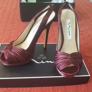 Nordstrom Nina peep-toe slingback heels